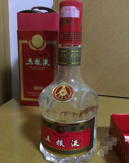 仿真飞天茅台一手货源,A货飞天白酒批发