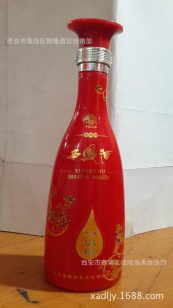 西风酒属于什么香型的酒类?西风酒什么香型的酒,西凤53度属于酱香型吗