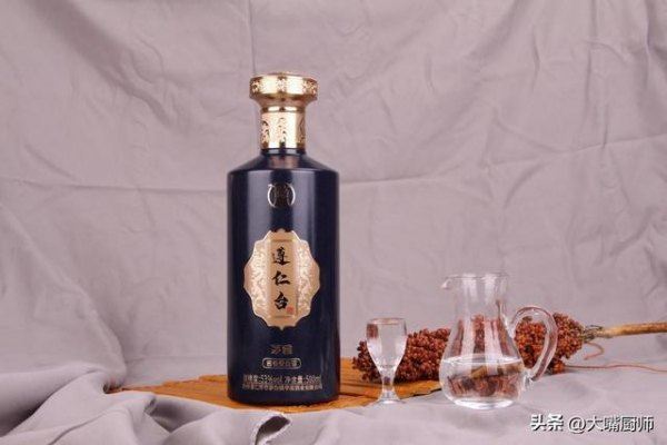 老窖名酿好喝吗,全国哪里的白酒更好喝呢这5款脱颖而出看你都喝过吗