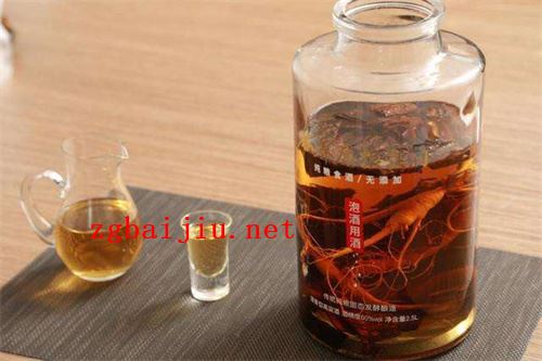 30年品老酒王价格表，2010年的老郎酒多少钱一瓶