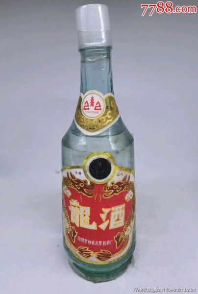 贵州老窖龙摆件酒,第一次去女方家要注意什么带些什么礼物