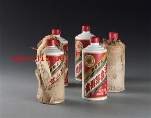 西凤1956系列酒价格裸瓶，西凤1956出口版多少钱一瓶