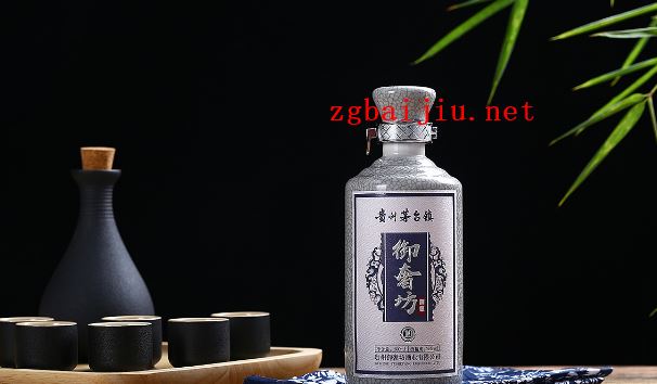 茅台酒鉴定看酒花只是其一,除此还要观察这三点