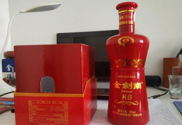 过年过节送人选什么酒?送礼酒排行榜告诉你答案